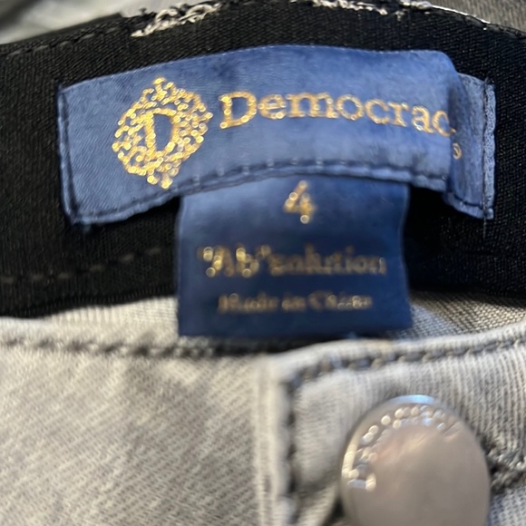 Democracy Grey Button Up High Rise Slim a straight Raw hem jean - Picture 5 of 9